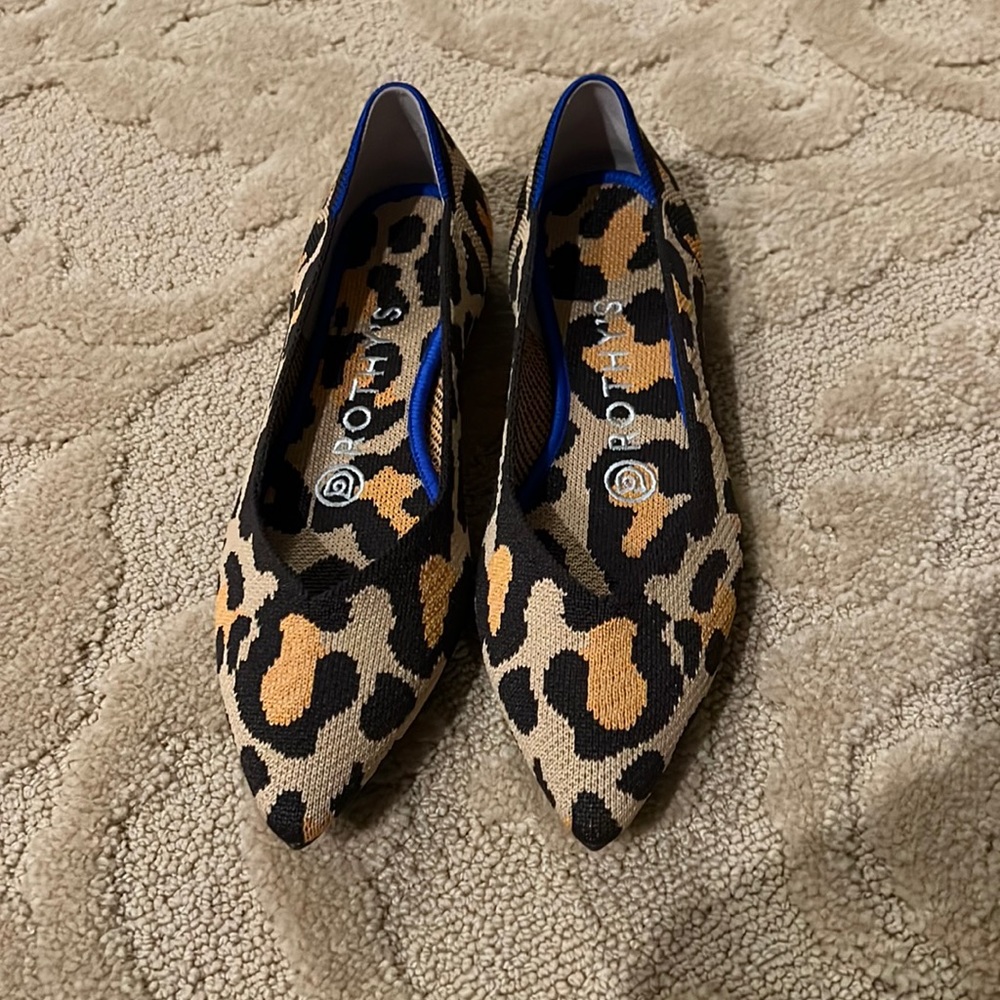 Rothy’s Leopard Pointed Flats